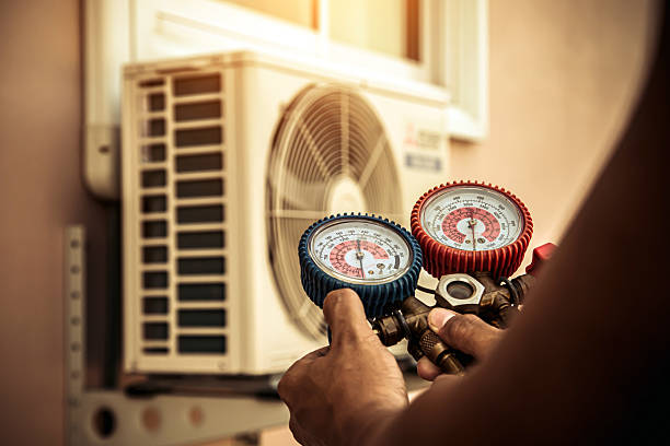 Professional Hvac technician working in Jamesville, NY